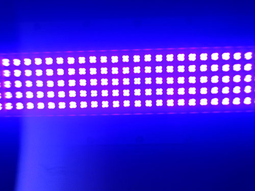 UV-LED固化機(jī)技術(shù)因節(jié)能、環(huán)保成為UV LED面光源發(fā)展方向